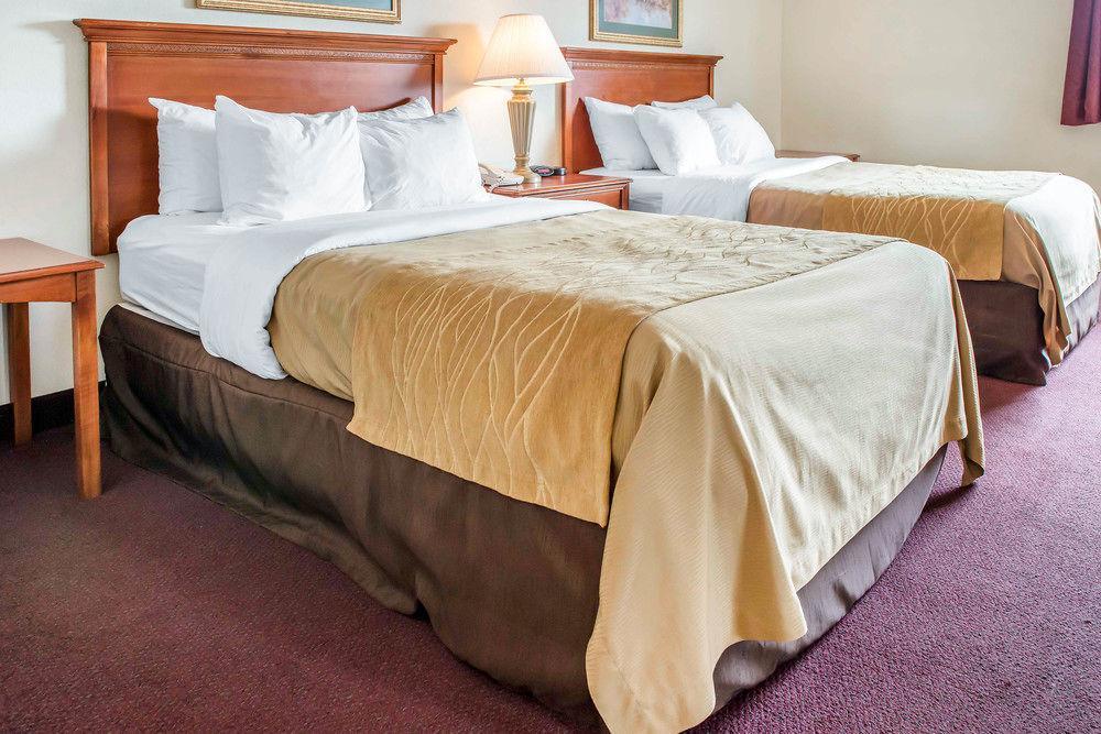 Quality Inn & Suites New Castle Luaran gambar