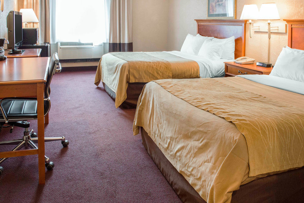 Quality Inn & Suites New Castle Luaran gambar